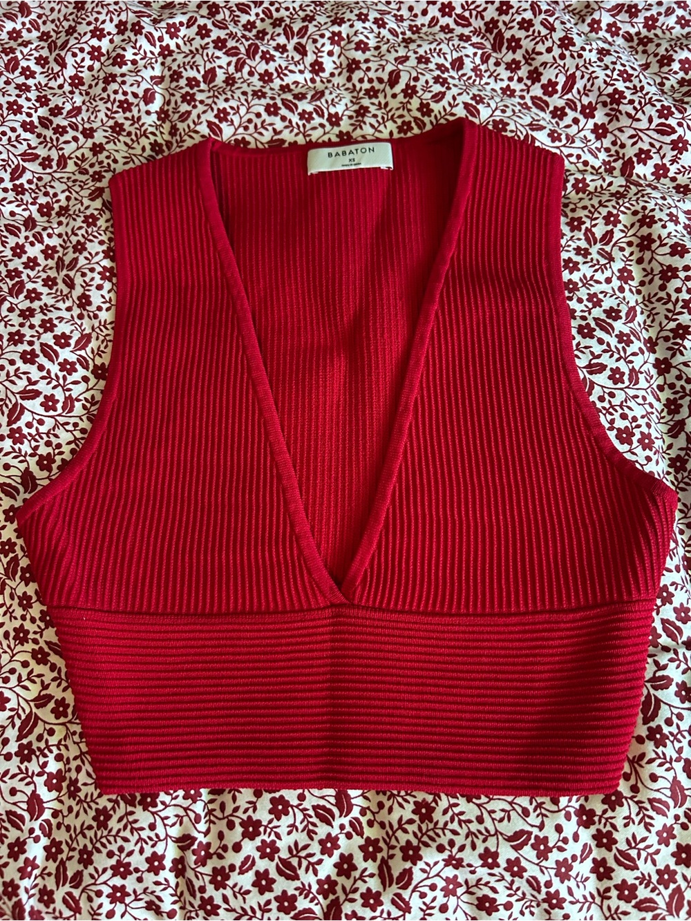Aritzia crop top ❤️